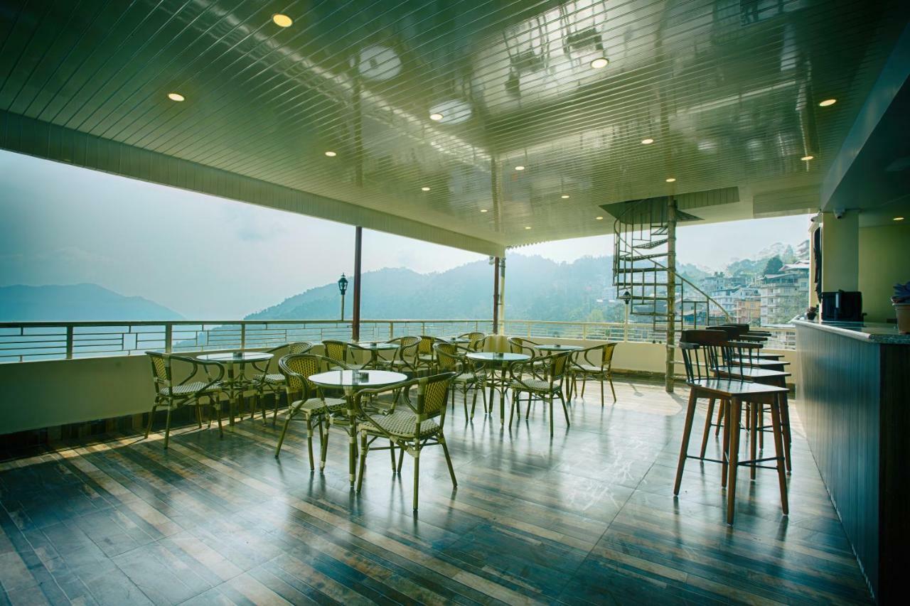 The Aryan Regency Hotel เปลลิง ภายนอก รูปภาพ